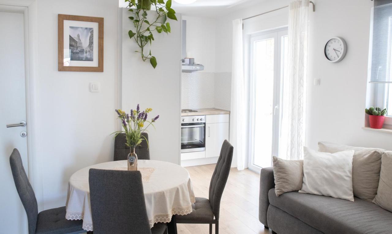Apartman Grepo Makarska Eksteriør billede